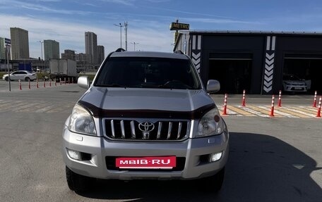 Toyota Land Cruiser Prado 120 рестайлинг, 2007 год, 2 500 000 рублей, 13 фотография