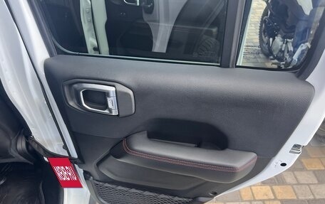 Jeep Wrangler, 2018 год, 5 500 000 рублей, 13 фотография
