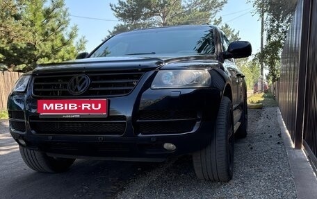 Volkswagen Touareg III, 2006 год, 1 800 000 рублей, 2 фотография