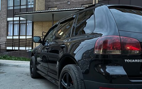 Volkswagen Touareg III, 2006 год, 1 800 000 рублей, 10 фотография