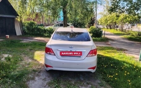 Hyundai Solaris II рестайлинг, 2015 год, 690 000 рублей, 7 фотография