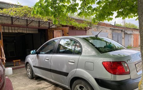 KIA Rio II, 2008 год, 750 000 рублей, 3 фотография