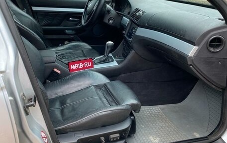 BMW 5 серия, 2002 год, 930 000 рублей, 8 фотография