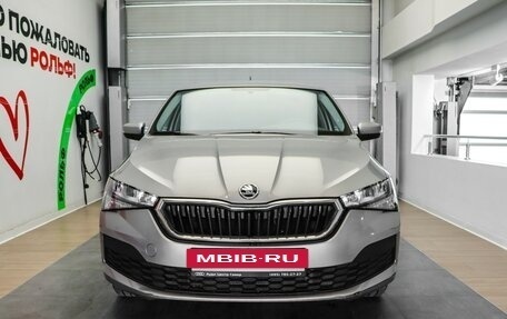 Skoda Rapid II, 2021 год, 1 650 000 рублей, 2 фотография