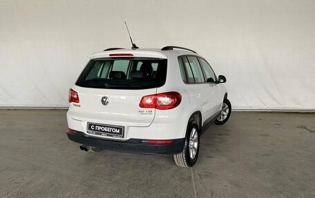 Volkswagen Tiguan I, 2011 год, 1 055 000 рублей, 4 фотография
