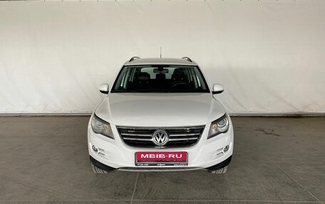 Volkswagen Tiguan I, 2011 год, 1 055 000 рублей, 2 фотография