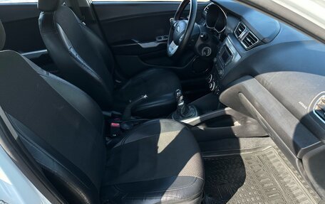 KIA Rio III рестайлинг, 2013 год, 620 000 рублей, 29 фотография