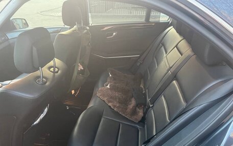 Mercedes-Benz E-Класс, 2012 год, 1 400 000 рублей, 14 фотография
