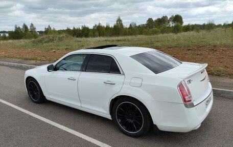 Chrysler 300C II, 2012 год, 1 900 000 рублей, 4 фотография