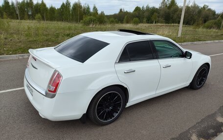 Chrysler 300C II, 2012 год, 1 900 000 рублей, 8 фотография