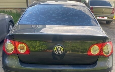 Volkswagen Passat B6, 2006 год, 650 000 рублей, 2 фотография