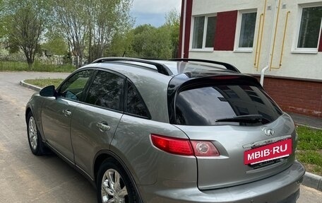 Infiniti FX I, 2005 год, 850 000 рублей, 5 фотография
