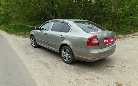 Skoda Octavia, 2011 год, 800 000 рублей, 5 фотография