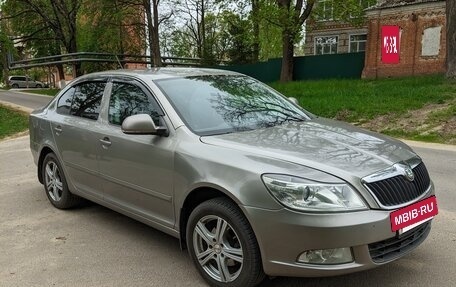 Skoda Octavia, 2011 год, 800 000 рублей, 3 фотография