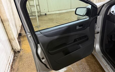 Ford Focus II рестайлинг, 2006 год, 390 000 рублей, 5 фотография