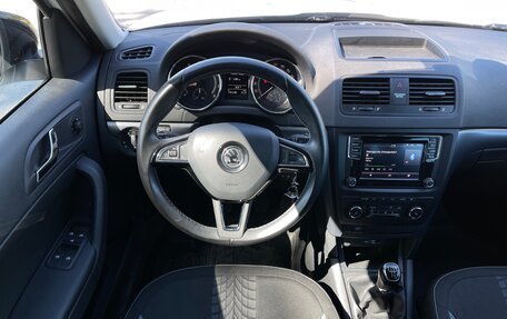 Skoda Yeti I рестайлинг, 2017 год, 1 499 000 рублей, 23 фотография