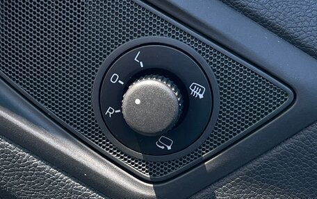 Skoda Yeti I рестайлинг, 2017 год, 1 499 000 рублей, 25 фотография