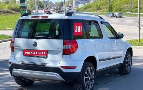 Skoda Yeti I рестайлинг, 2017 год, 1 499 000 рублей, 12 фотография