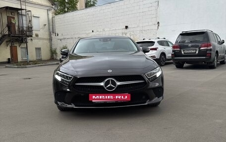Mercedes-Benz CLS, 2019 год, 6 000 000 рублей, 2 фотография