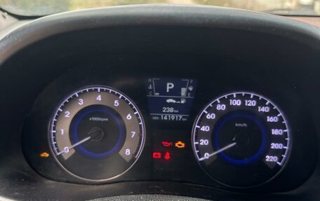 Hyundai Solaris II рестайлинг, 2012 год, 830 000 рублей, 12 фотография
