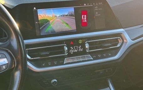 BMW 3 серия, 2019 год, 3 250 000 рублей, 3 фотография