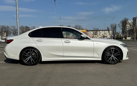 BMW 3 серия, 2019 год, 4 000 000 рублей, 5 фотография