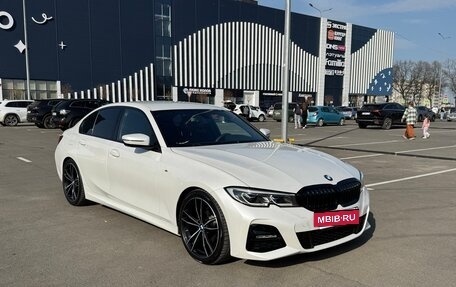 BMW 3 серия, 2019 год, 4 000 000 рублей, 3 фотография