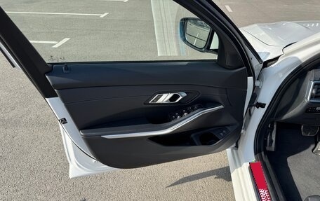 BMW 3 серия, 2019 год, 4 000 000 рублей, 10 фотография