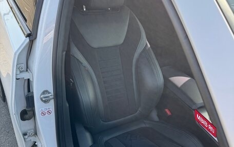 BMW 3 серия, 2019 год, 4 000 000 рублей, 12 фотография