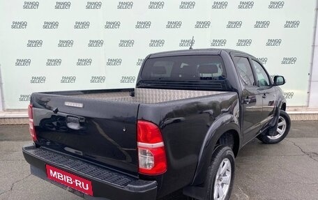 Toyota Hilux VII, 2012 год, 2 000 000 рублей, 4 фотография