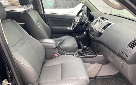 Toyota Hilux VII, 2012 год, 2 000 000 рублей, 10 фотография