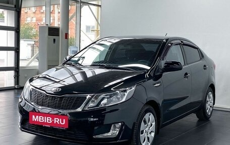 KIA Rio III рестайлинг, 2013 год, 990 000 рублей, 2 фотография
