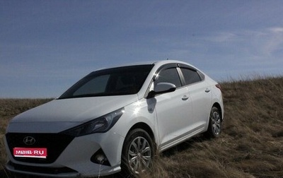 Hyundai Solaris II рестайлинг, 2021 год, 1 650 000 рублей, 1 фотография