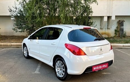 Peugeot 308 II, 2011 год, 715 000 рублей, 3 фотография