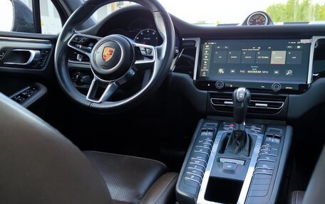 Porsche Macan I рестайлинг, 2015 год, 3 220 000 рублей, 16 фотография