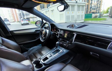 Porsche Macan I рестайлинг, 2015 год, 3 220 000 рублей, 22 фотография
