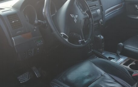 Mitsubishi Pajero IV, 2008 год, 1 750 000 рублей, 7 фотография