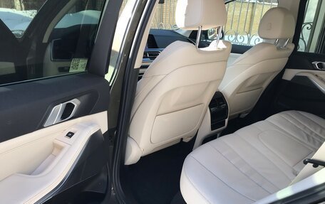 BMW X5, 2019 год, 8 300 000 рублей, 13 фотография