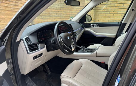 BMW X5, 2019 год, 8 300 000 рублей, 15 фотография