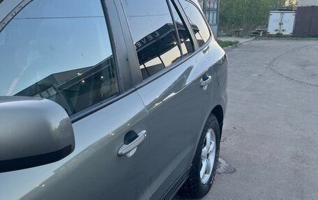 Hyundai Santa Fe III рестайлинг, 2006 год, 985 000 рублей, 21 фотография