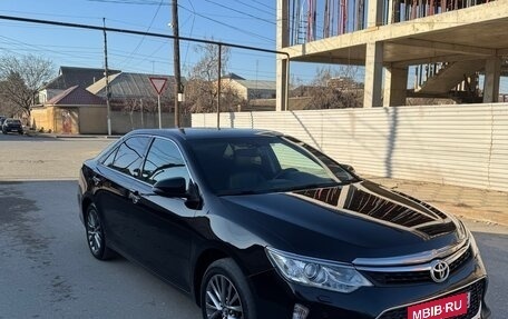Toyota Camry, 2015 год, 2 000 000 рублей, 2 фотография