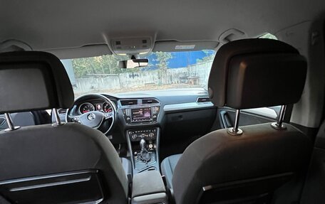 Volkswagen Tiguan II, 2017 год, 2 200 000 рублей, 14 фотография