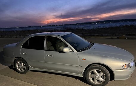 Mitsubishi Galant VIII, 1994 год, 270 000 рублей, 6 фотография