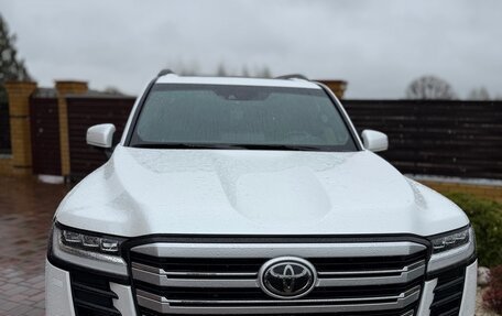Toyota Land Cruiser, 2022 год, 11 900 000 рублей, 3 фотография