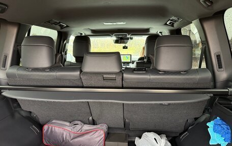 Toyota Land Cruiser, 2022 год, 11 900 000 рублей, 9 фотография