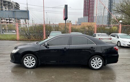 Toyota Camry, 2017 год, 1 700 000 рублей, 2 фотография