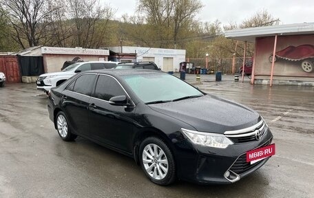 Toyota Camry, 2017 год, 1 700 000 рублей, 7 фотография