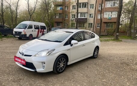 Toyota Prius, 2013 год, 1 350 000 рублей, 7 фотография