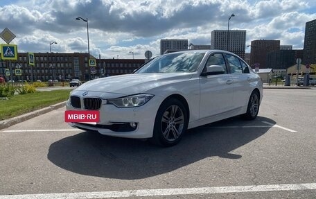 BMW 3 серия, 2013 год, 2 140 000 рублей, 3 фотография