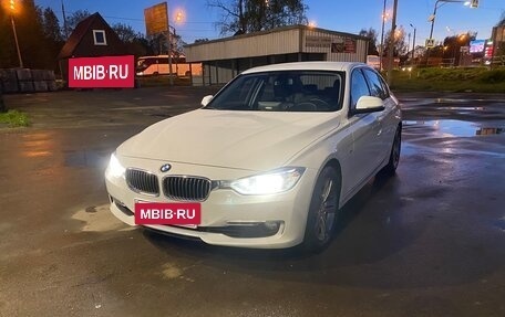 BMW 3 серия, 2013 год, 2 140 000 рублей, 10 фотография